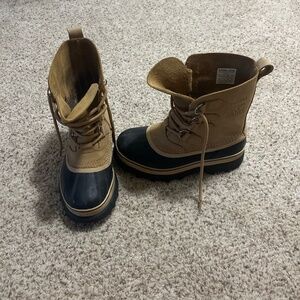 Sorel Snow Boots Women’s 8
